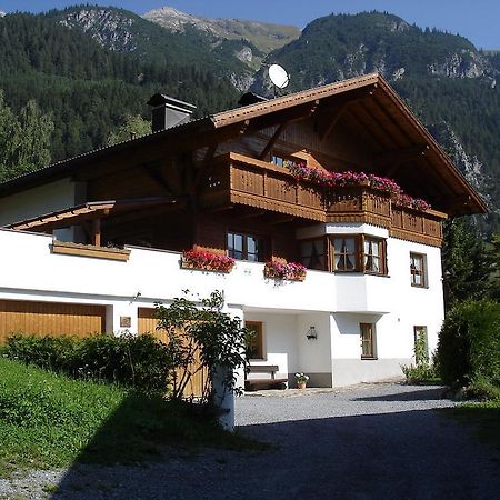 Apart Elisabeth Pettneu am Arlberg Exterior photo